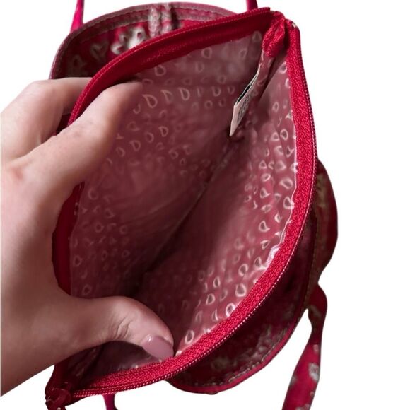 NWOT – Vera Bradley Tote & NWT Makeup Bag Set Retired Red Bandana Print, Vintage - Picture 7 of 11